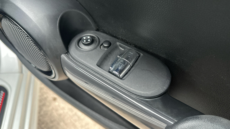 MINI Hatchback 1.5 Cooper 3dr Petrol Hatchback